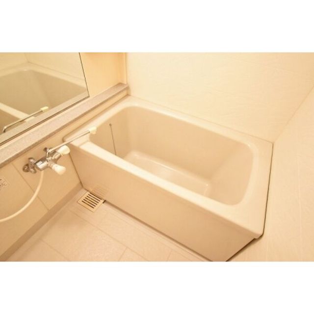 バス・シャワールーム　【浴室】※別部屋の参考写真です。
