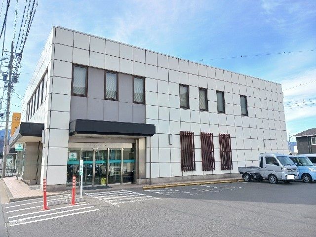 銀行　八十二長野銀行戸倉支店（銀行）まで1100m