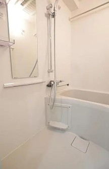 バス・シャワールーム　風呂