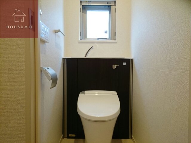 トイレ　ゆったりとした空間のトイレです