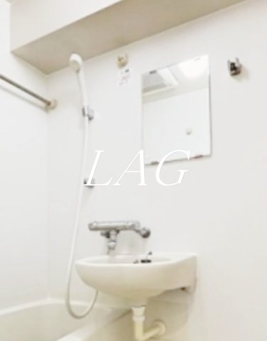 洗面設備　洗面台です。