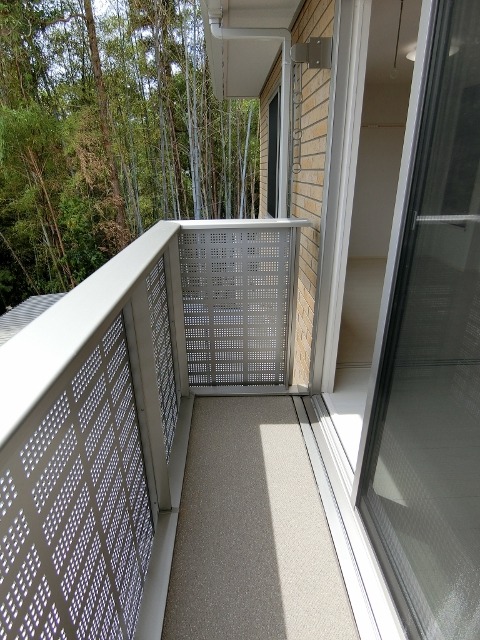 バルコニー　図面と現状に相違がある場合には現状を優先