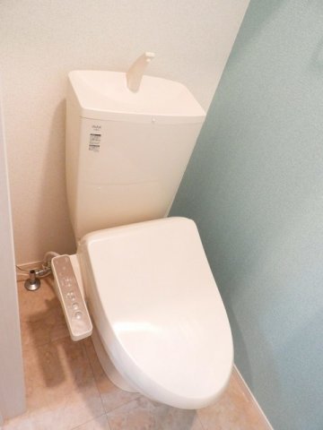 トイレ　落ち着いたトイレです
