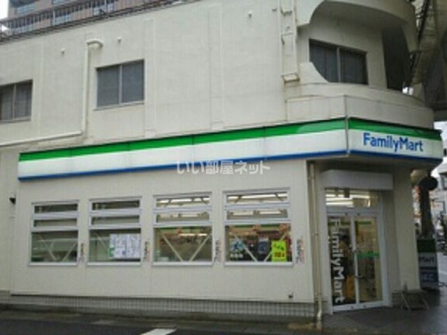 コンビニ　ファミリーマート 草津駅東口店（コンビニ）まで279m
