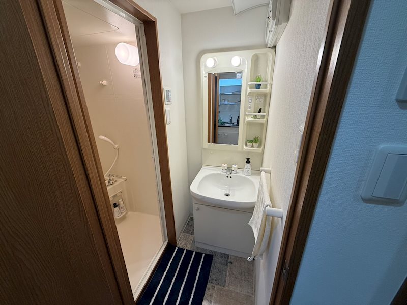 洗面設備　同建物同号室の室内写真です。