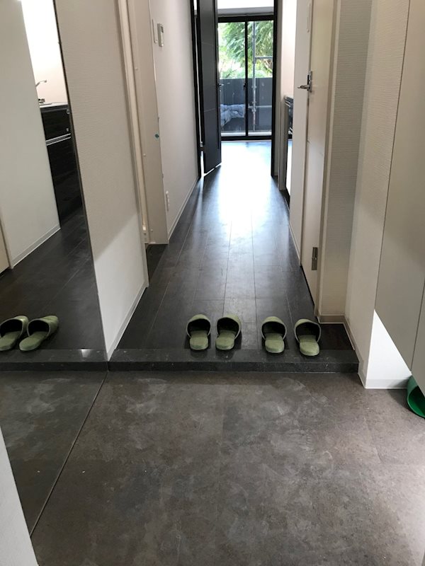 玄関