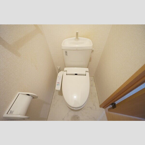 トイレ　トイレ温水洗浄暖房便座