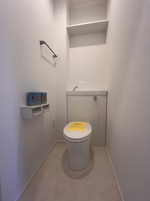 トイレ　※写真は別室です。