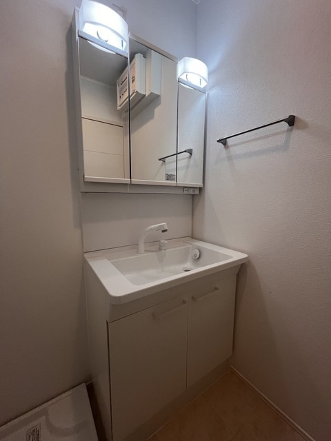 洗面設備　※写真は別室です。