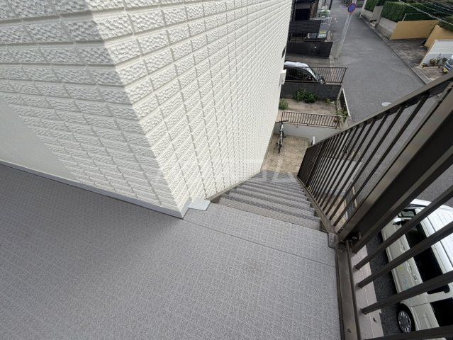 メゾンシマA棟の外観写真