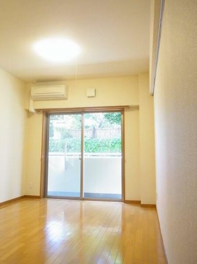 居室・リビング　※同仕様写真含む