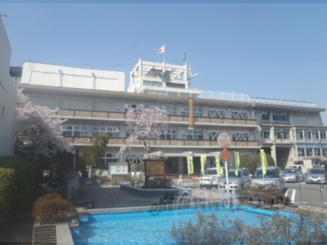 役所　長岡京市役所（役所）まで700m