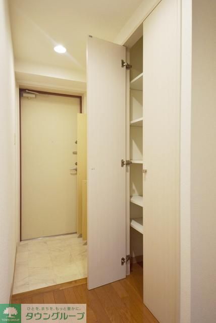 玄関　別部屋類似間取りのお写真です★