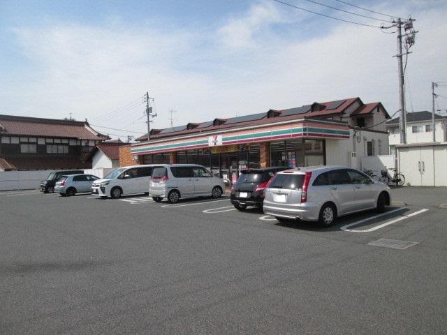 コンビニ　セブンイレブン（コンビニ）まで1100m