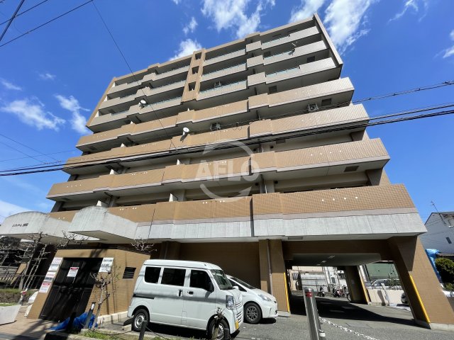 建物外観　メゾンドーム三軒家　外観