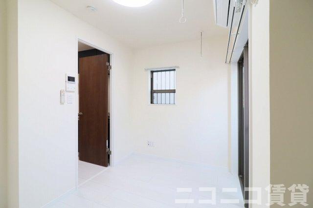 居室・リビング　別号室イメージの為、現状を優先致します。