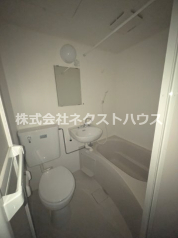 バス・シャワールーム　別部屋参考写真です
