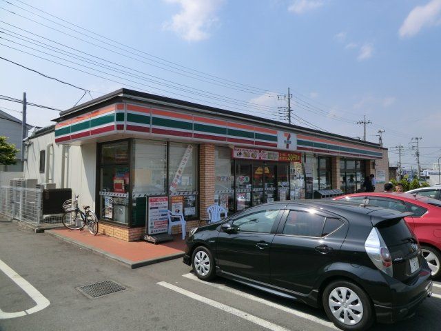 コンビニ　セブン-イレブン八王子小宮店（コンビニ）まで381m