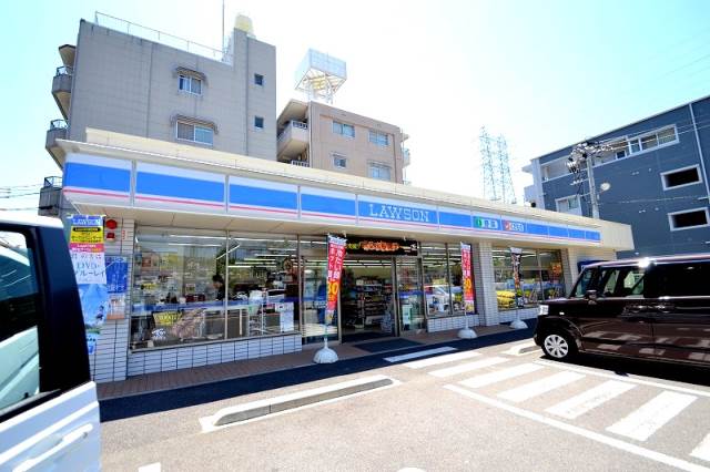 コンビニ　ローソン広島草津東一丁目店（コンビニ）まで424m