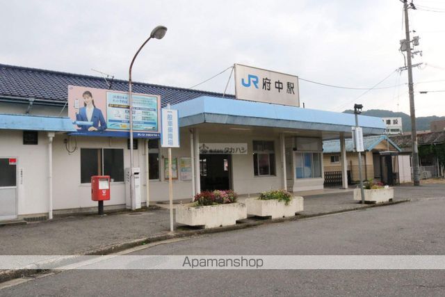 その他　駅前（その他）まで2292m