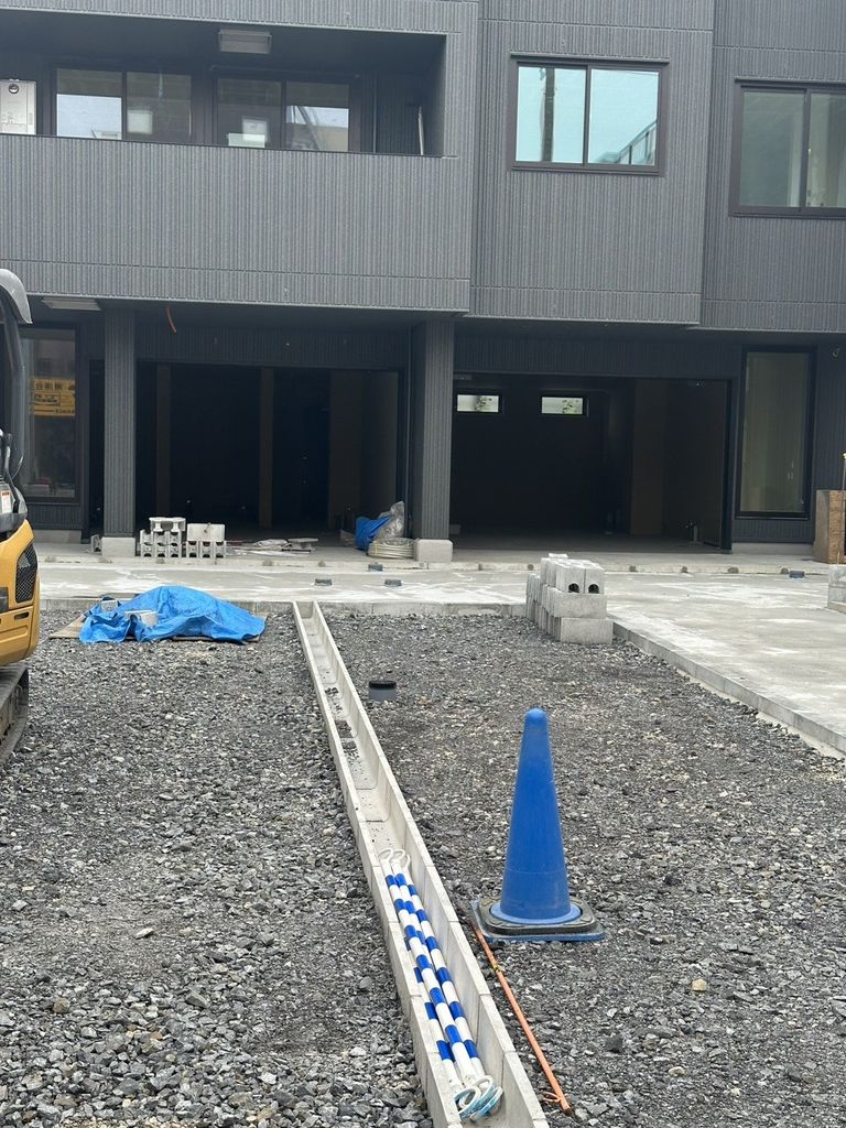 駐車場　駐車場