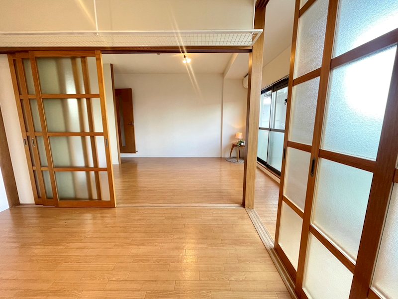居室・リビング　別号室・参考写真（実際のお部屋とは異なります）