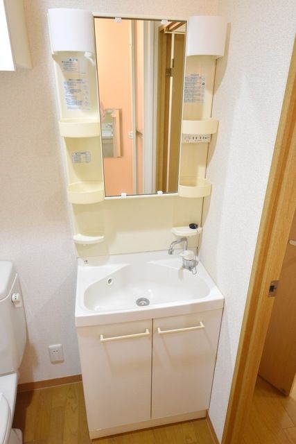 洗面設備　参考写真
