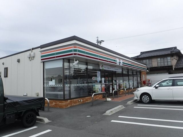 コンビニ　セブンイレブン　安曇野豊科店（コンビニ）まで3900m