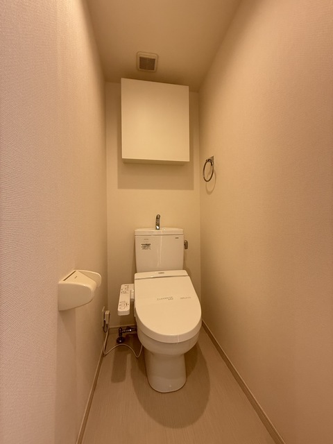 トイレ　別部屋参考写真です