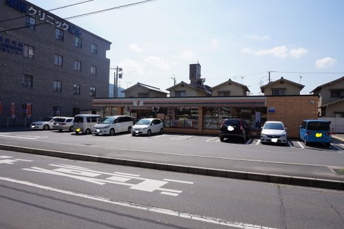 コンビニ　セブン-イレブン 広島東原１丁目店（コンビニ）まで419m