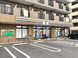 コンビニ　STORE100練馬春日町店（コンビニ）まで270m
