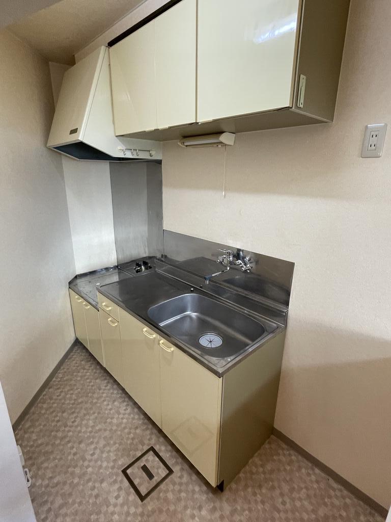 キッチン　異なる場合は現況を優先します。