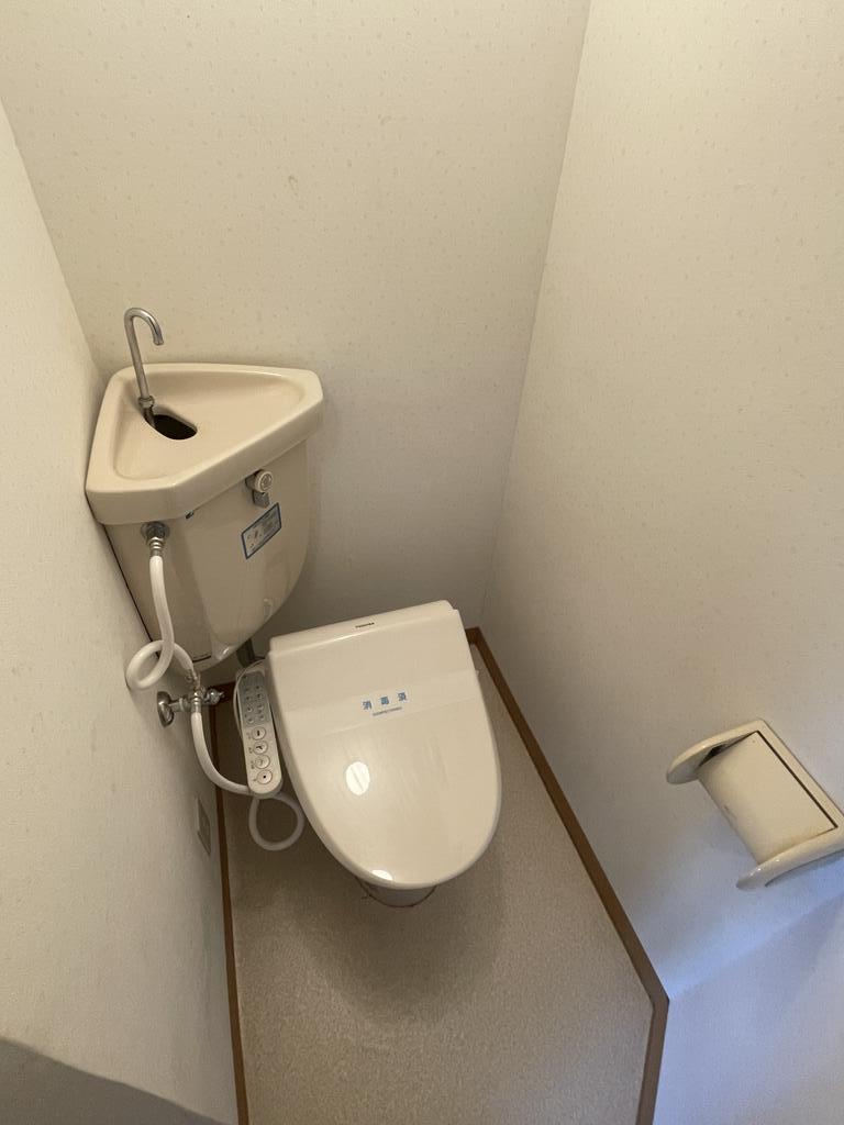 トイレ　異なる場合は現況を優先します。