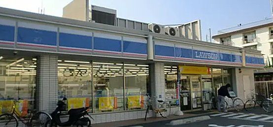 コンビニ　ローソン加島四丁目店（コンビニ）まで180m