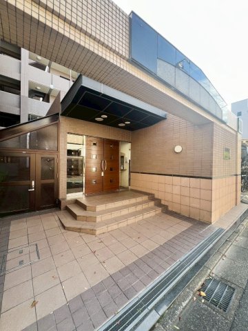 エントランス　毎日通るエントランスはこのようになっています