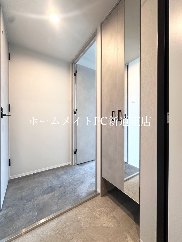casa AT新道東の玄関写真