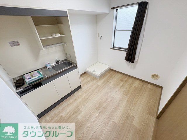 居室・リビング　キッチン