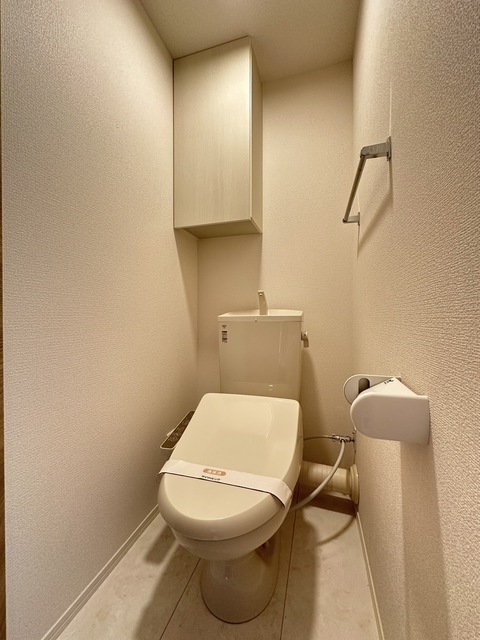 トイレ　別部屋参考写真です