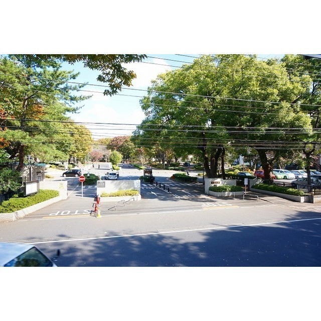 大学・短大　千葉大学　正門（大学・短大）まで700m