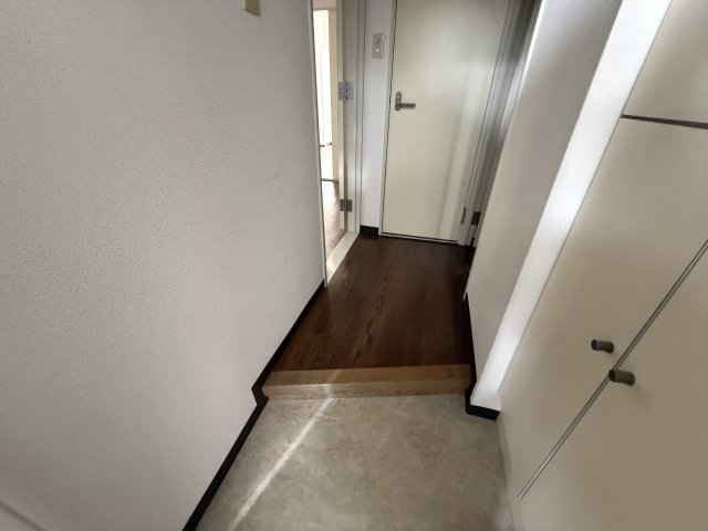 シティパレスアライの玄関写真
