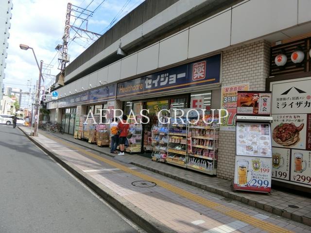 ドラックストア　ドラッグストアいわい亀有店（ドラッグストア）まで604m