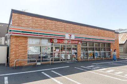 コンビニ　セブンイレブン小樽真栄店（コンビニ）まで450m