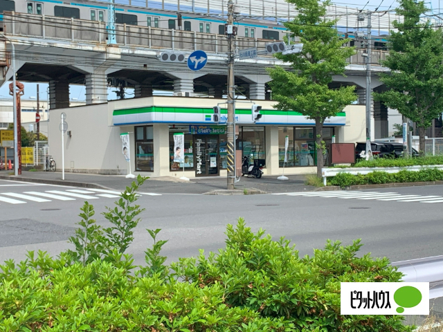 コンビニ　ファミリーマート磯子新杉田店（コンビニ）まで519m