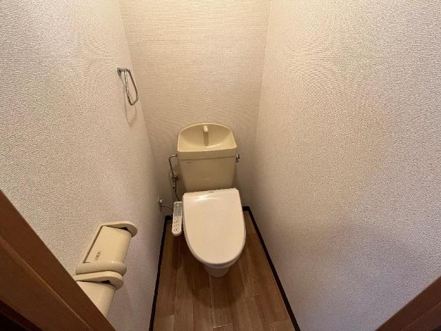 トイレ　シャワー付トイレ
