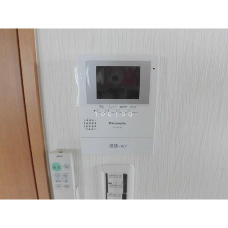 セキュリティ　モニター付きインターホンで来客確認も安心です！