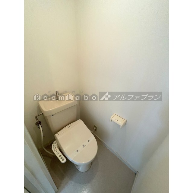 ホワイトパレス下小出のトイレ写真