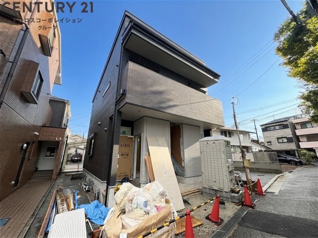 建物外観　落ち着いた雰囲気の外観です♪