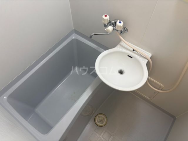 煉瓦の家カーザ・アモロッサの風呂写真