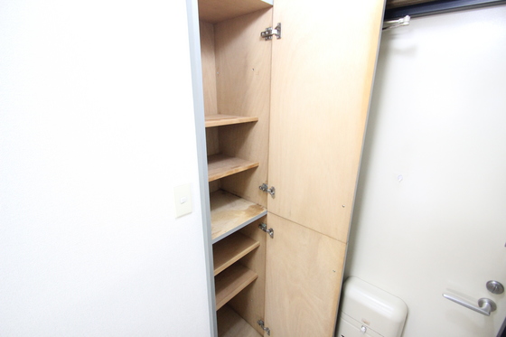 収納　※他部屋の写真です。
