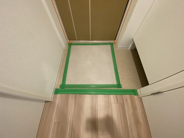 玄関　カラーパターンが異なる場合がありますので、写真はイメージとな